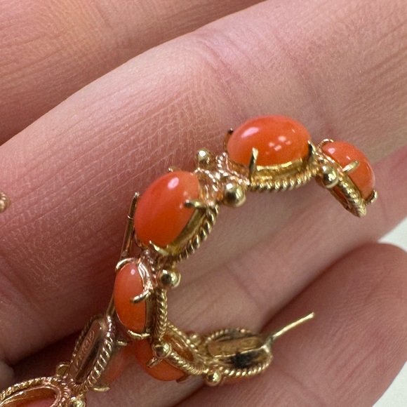 14K yellow gold and coral hoop earrings